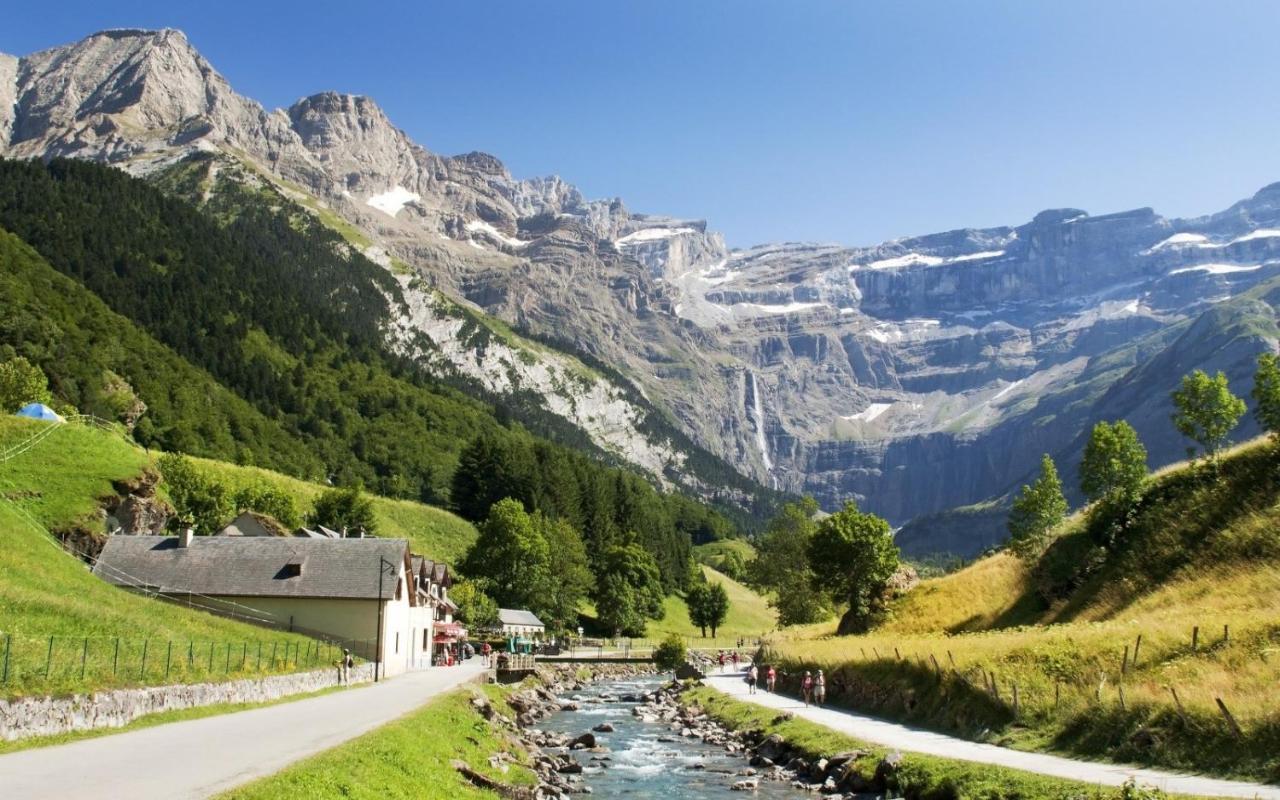 Appartement - Ax Les Thermes Ax-les-Thermes Bagian luar foto